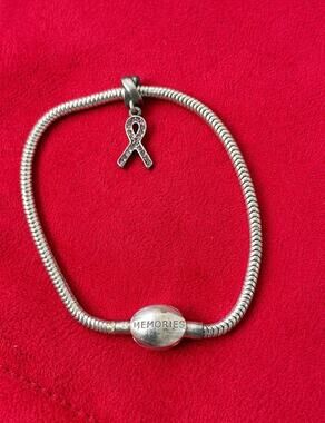 Charmed Memories Kay Jewelers Sterling Silver Snake Bracelet 7.5" Breast Cancer